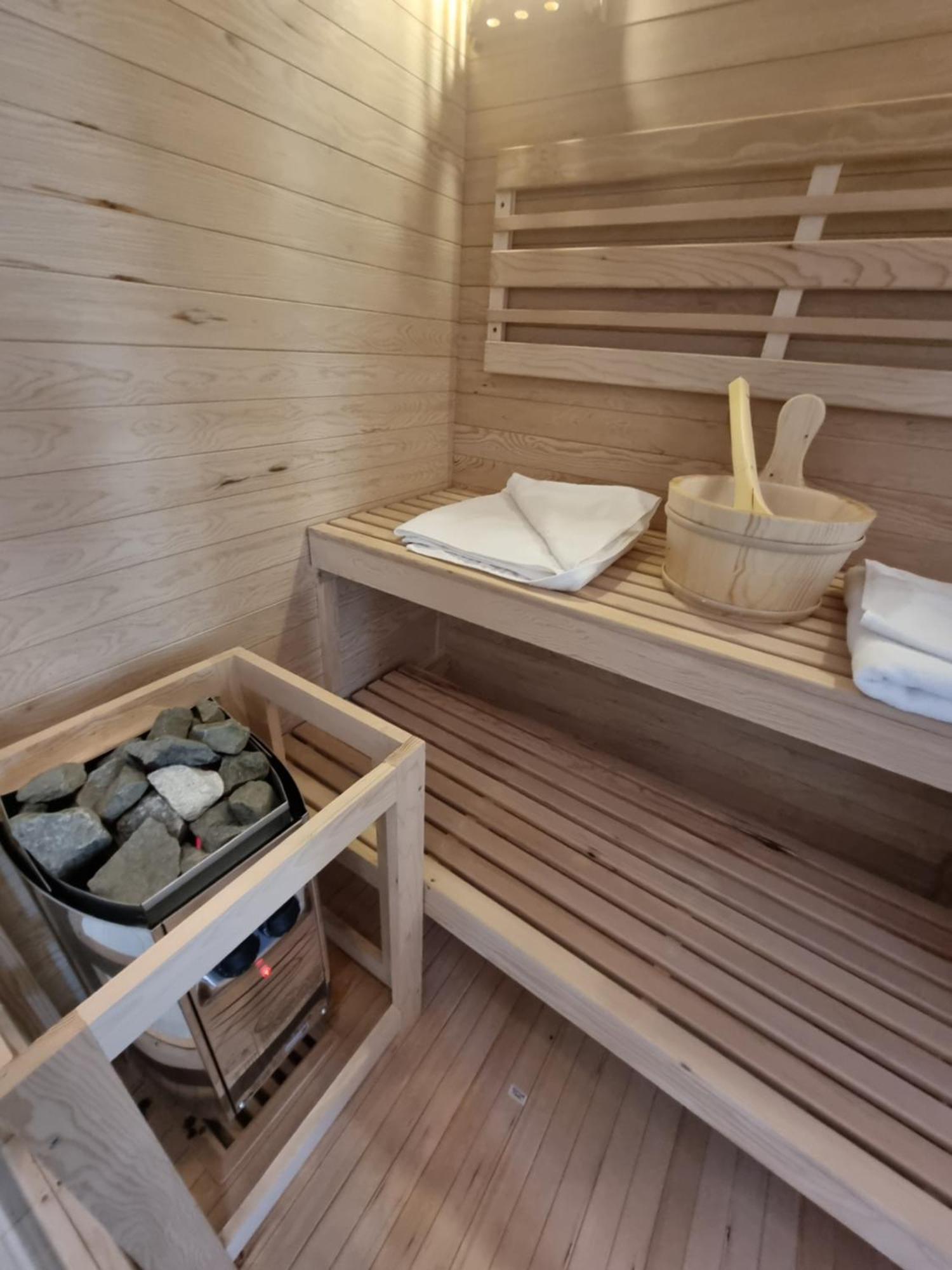Amurresidence Sauna 5 Apartments Free Parking Iasi Ngoại thất bức ảnh